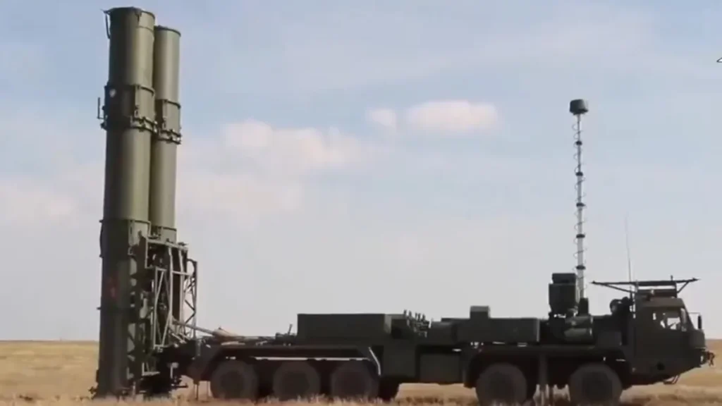 1. S-500 Prometey (Russia) – The Ultimate Strategic Shield